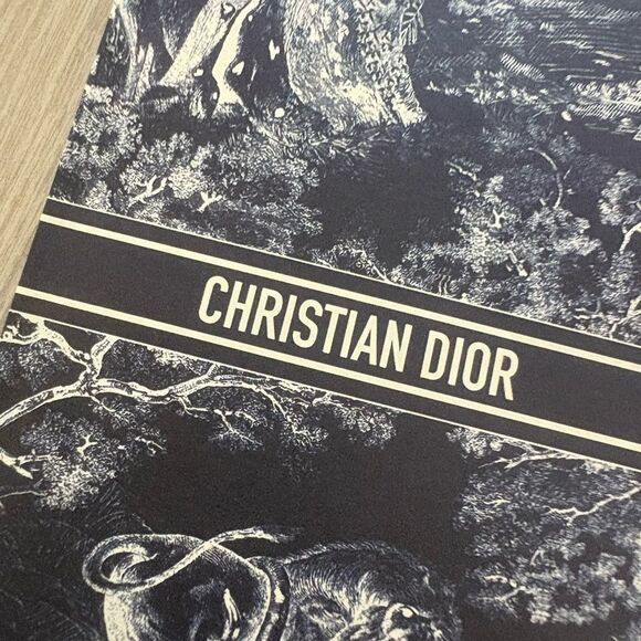 Brand new Christian Dior notebook - Picture 2 of 5